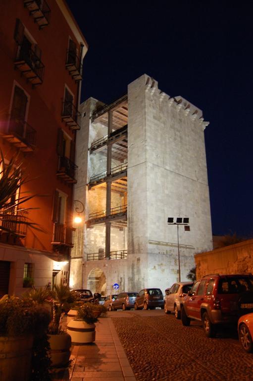 Appartamento Signorile Iun S0575 Cagliari Eksteriør bilde